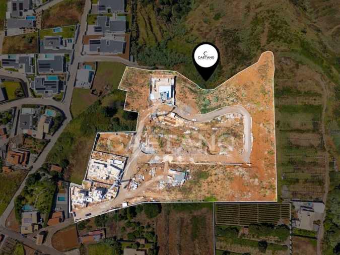 Moradia T3 para Venda em Prazeres Foto 5