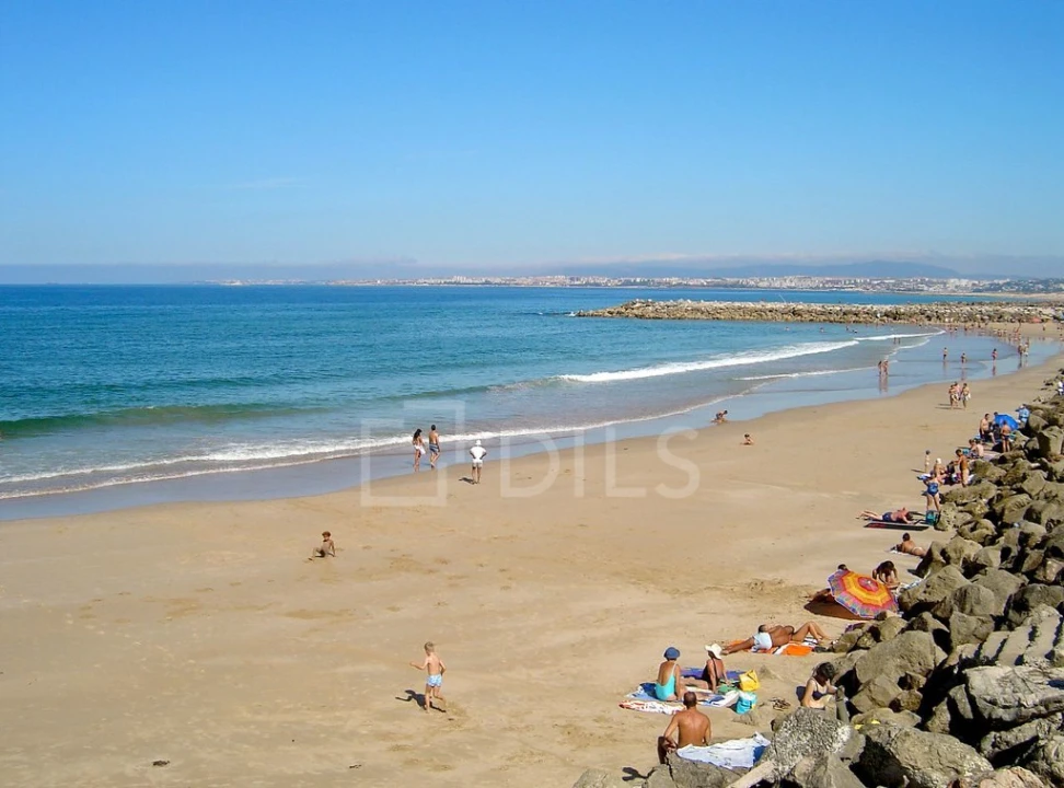Apartamento T3 para Venda em Charneca de Caparica e Sobreda Foto 11