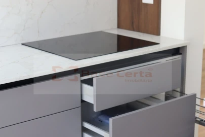 Moradia T5 para Venda em Santa Iria de Azoia, São João da Talha e Bobadela