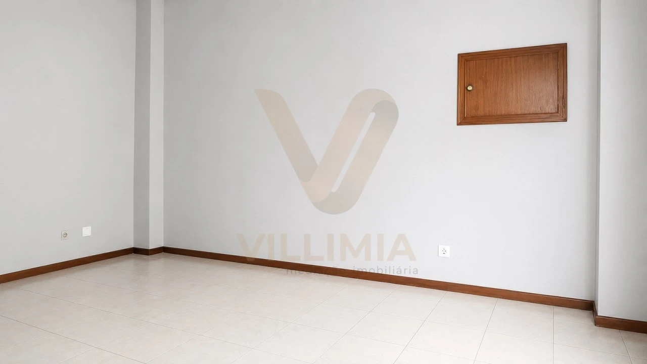 Loja para Arrendamento em Arca e Ponte de Lima Foto 2