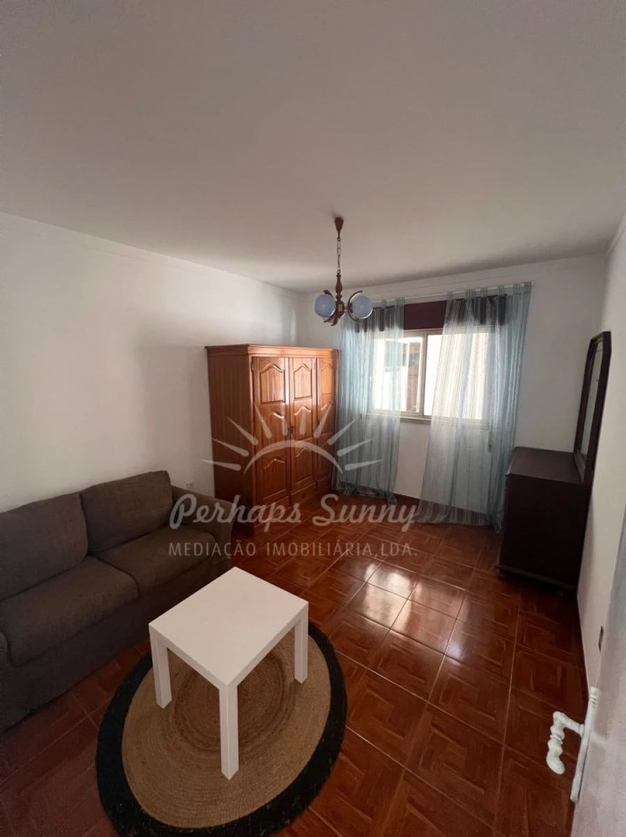 Moradia T4 para Venda em Carvalhal Foto 9