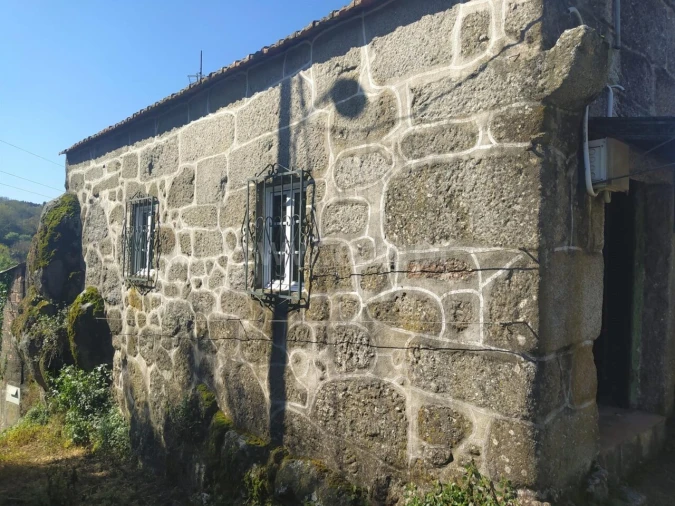Moradia T1 para Venda em Gestaço Foto 6