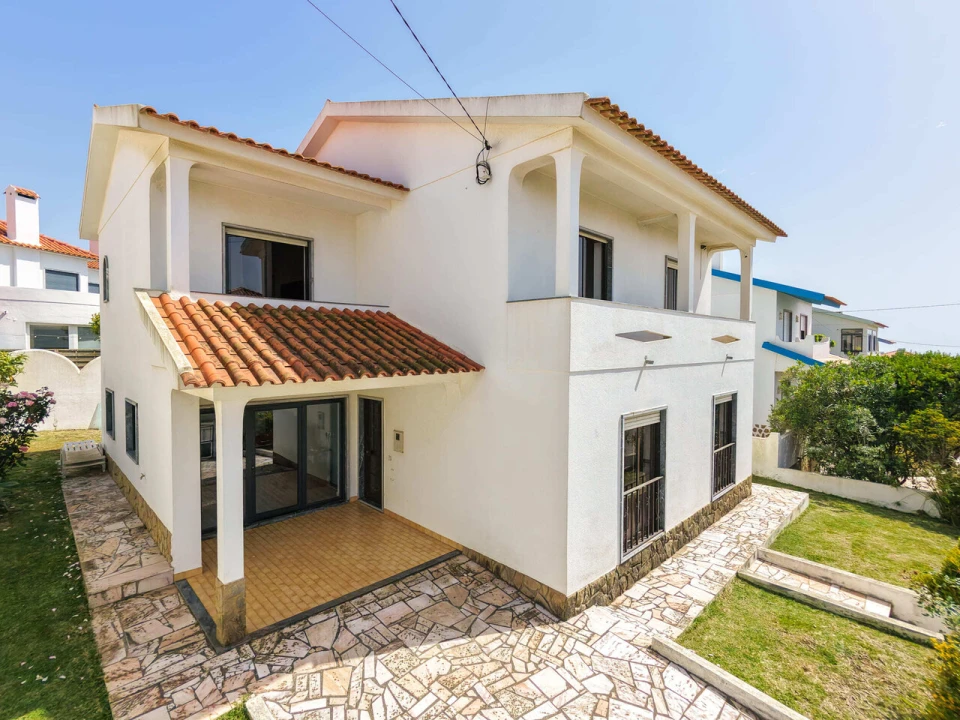 Moradia T3 para Venda em Ericeira Foto 1