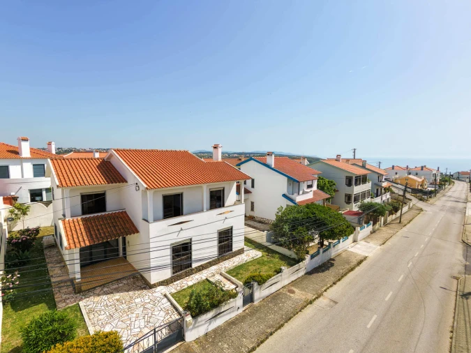 Moradia T3 para Venda em Ericeira Foto 5