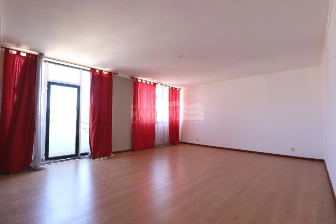 Apartamento T3 para Venda em Macedo de Cavaleiros Foto 1
