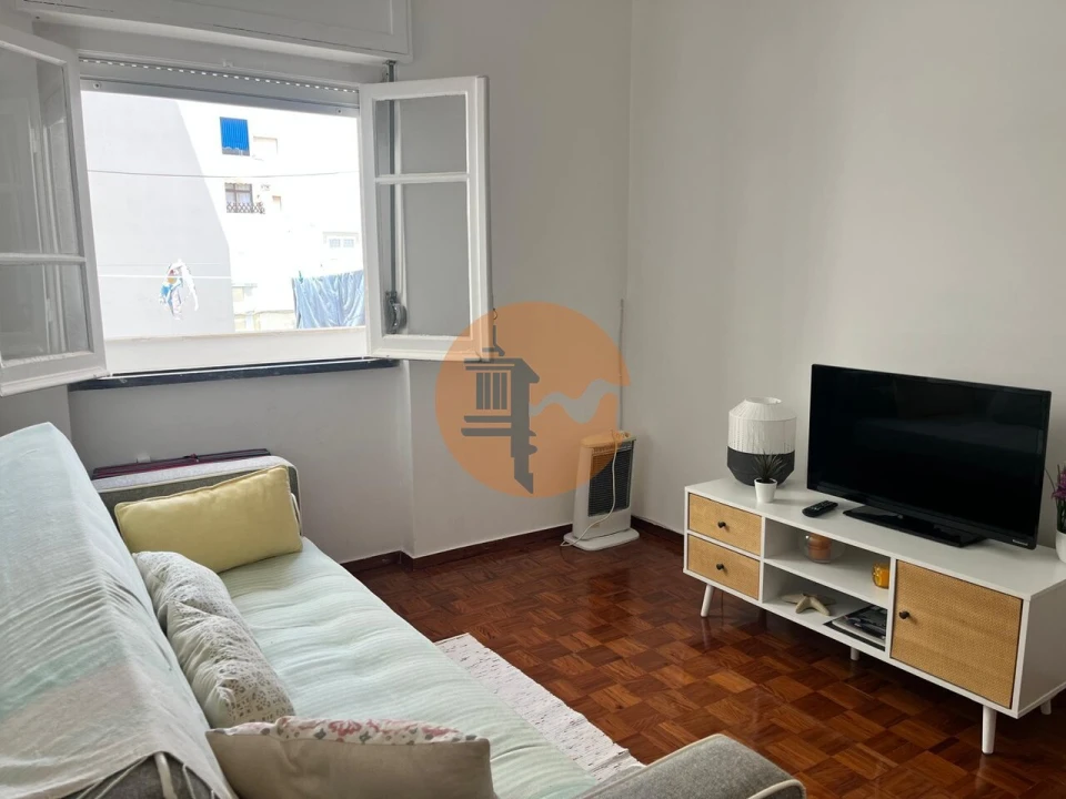 Apartamento T2 para Venda em Vila Real de Santo Antonio Foto 2