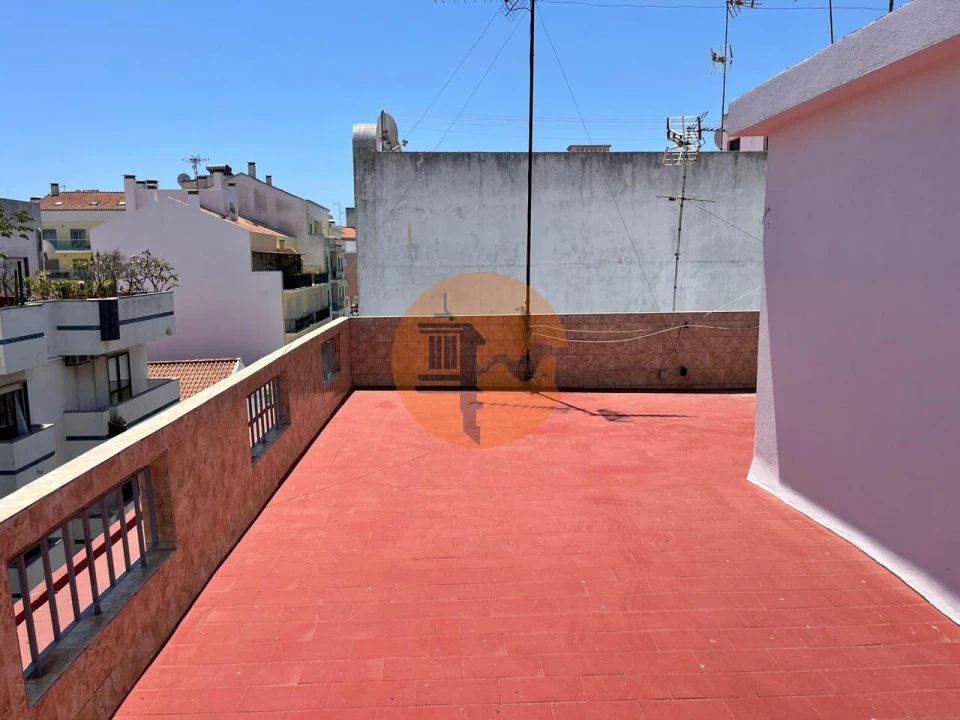 Apartamento T2 para Venda em Vila Real de Santo Antonio Foto 3
