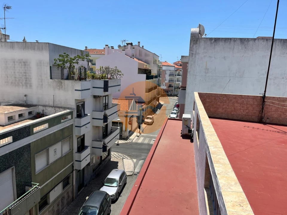 Apartamento T2 para Venda em Vila Real de Santo Antonio Foto 6