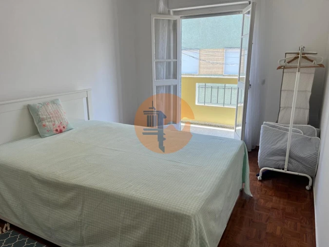 Apartamento T2 para Venda em Vila Real de Santo Antonio Foto 9
