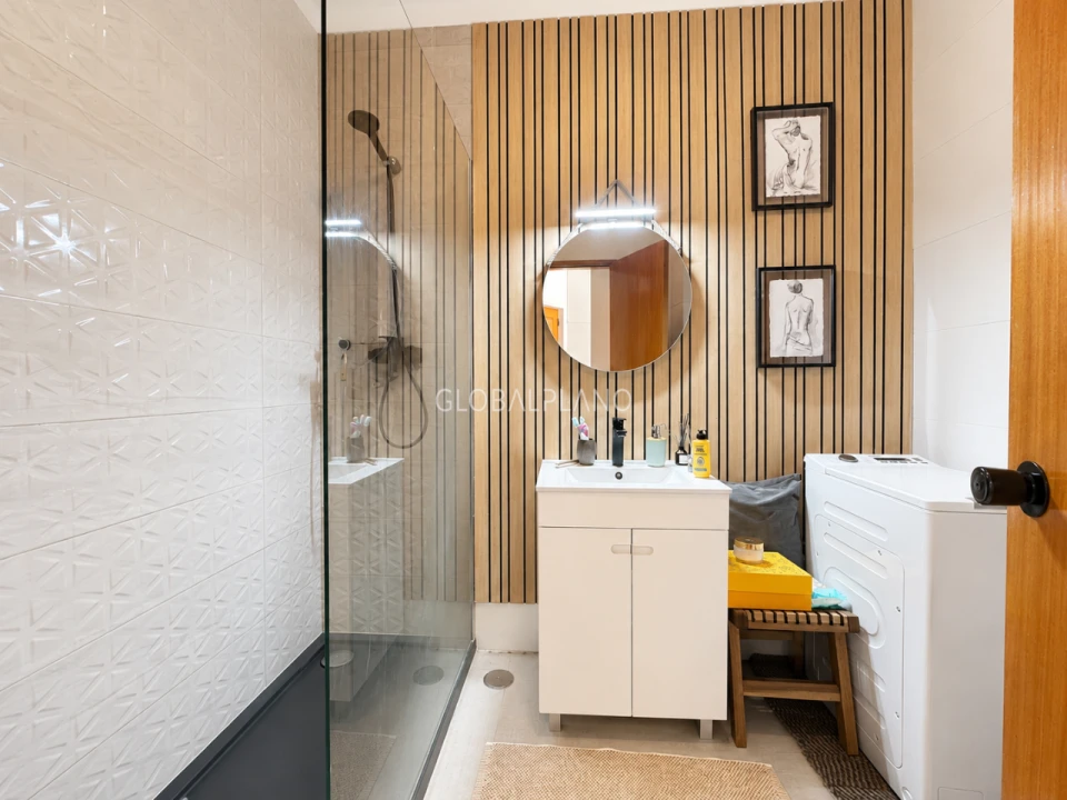 Apartamento T2 para Venda em Alvor Foto 10