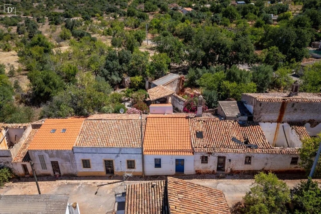 Moradia T1 para Venda em Alte Foto 50