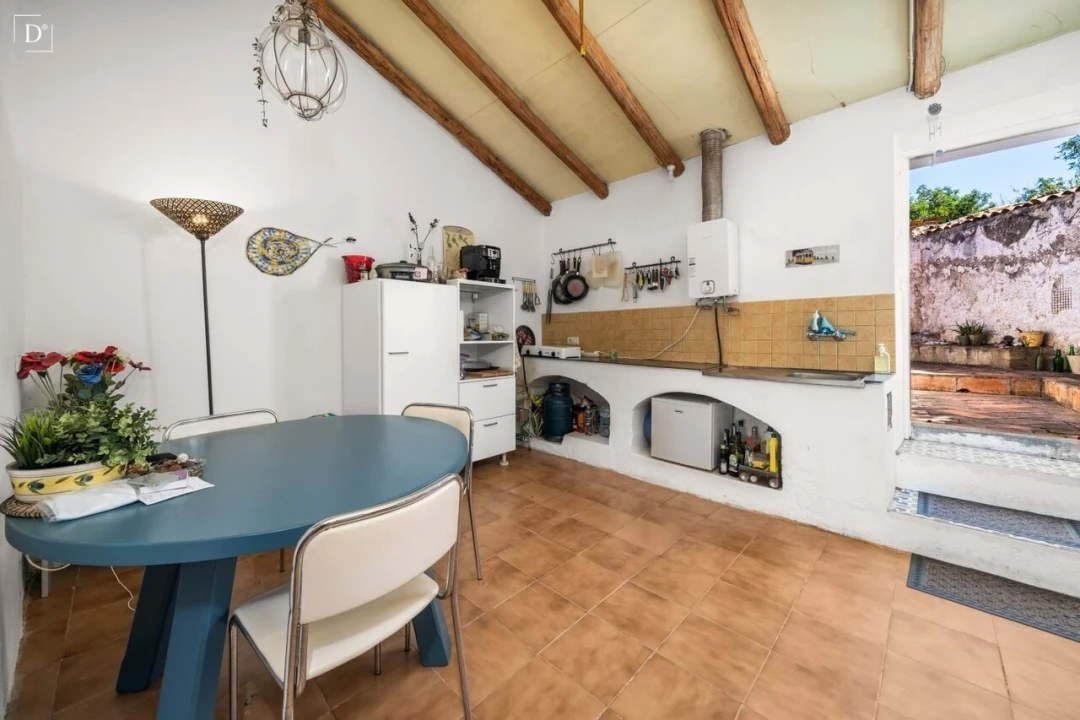 Moradia T1 para Venda em Alte Foto 5