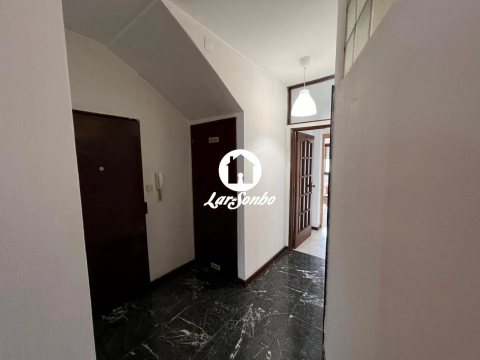 Apartamento T3 para Venda em Cedofeita, Santo Ildefonso, Sé, Miragaia, São Nicolau e Vitória Foto 5