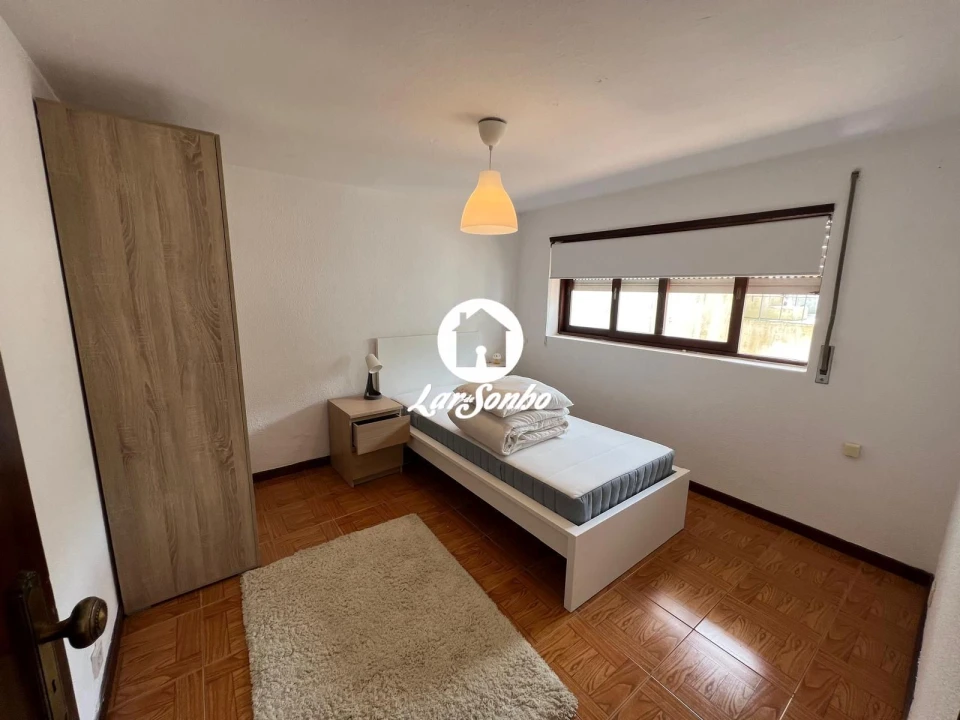 Apartamento T3 para Venda em Cedofeita, Santo Ildefonso, Sé, Miragaia, São Nicolau e Vitória Foto 2