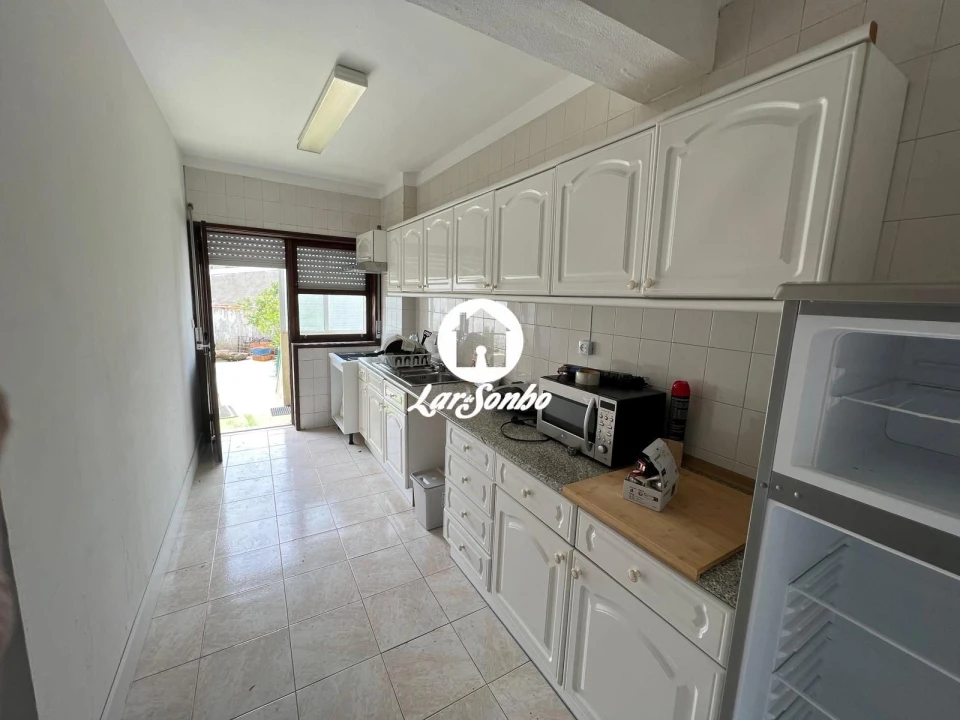 Apartamento T3 para Venda em Cedofeita, Santo Ildefonso, Sé, Miragaia, São Nicolau e Vitória Foto 1