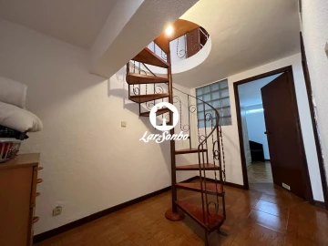 Apartamento T3 para Venda em Cedofeita, Santo Ildefonso, Sé, Miragaia, São Nicolau e Vitória