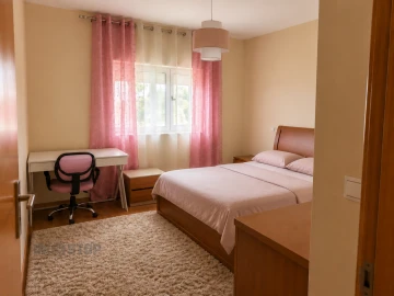 Moradia T3 para Venda em Amoreira da Gândara, Paredes do Bairro e Ancas