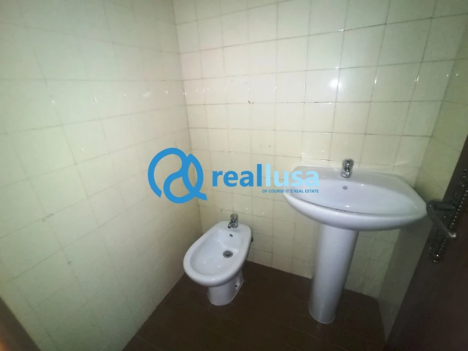 Apartamento T2 para Venda em Rio Tinto Foto 13