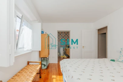 Moradia T6 para Venda em Carcavelos e Parede