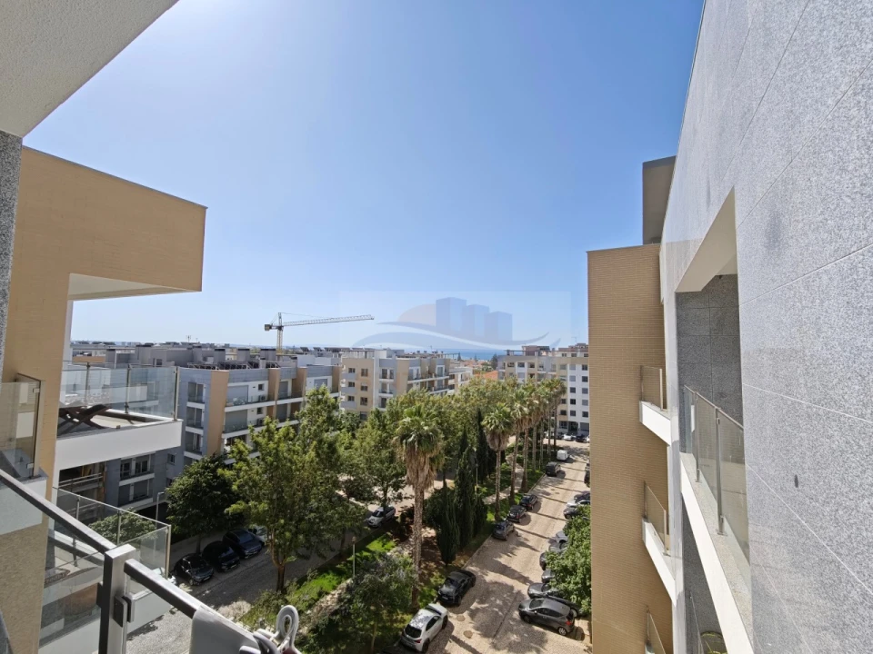 Apartamento T3 para Venda em Carcavelos e Parede Foto 3