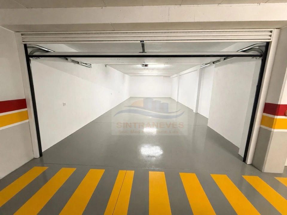 Apartamento T3 para Venda em Carcavelos e Parede Foto 19