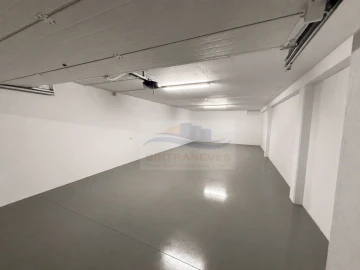 Apartamento T3 para Venda em Carcavelos e Parede