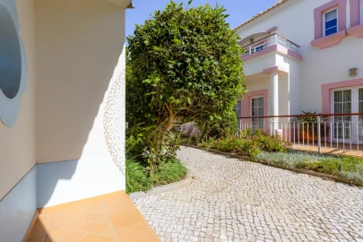 Quinta T2 para Venda em Budens