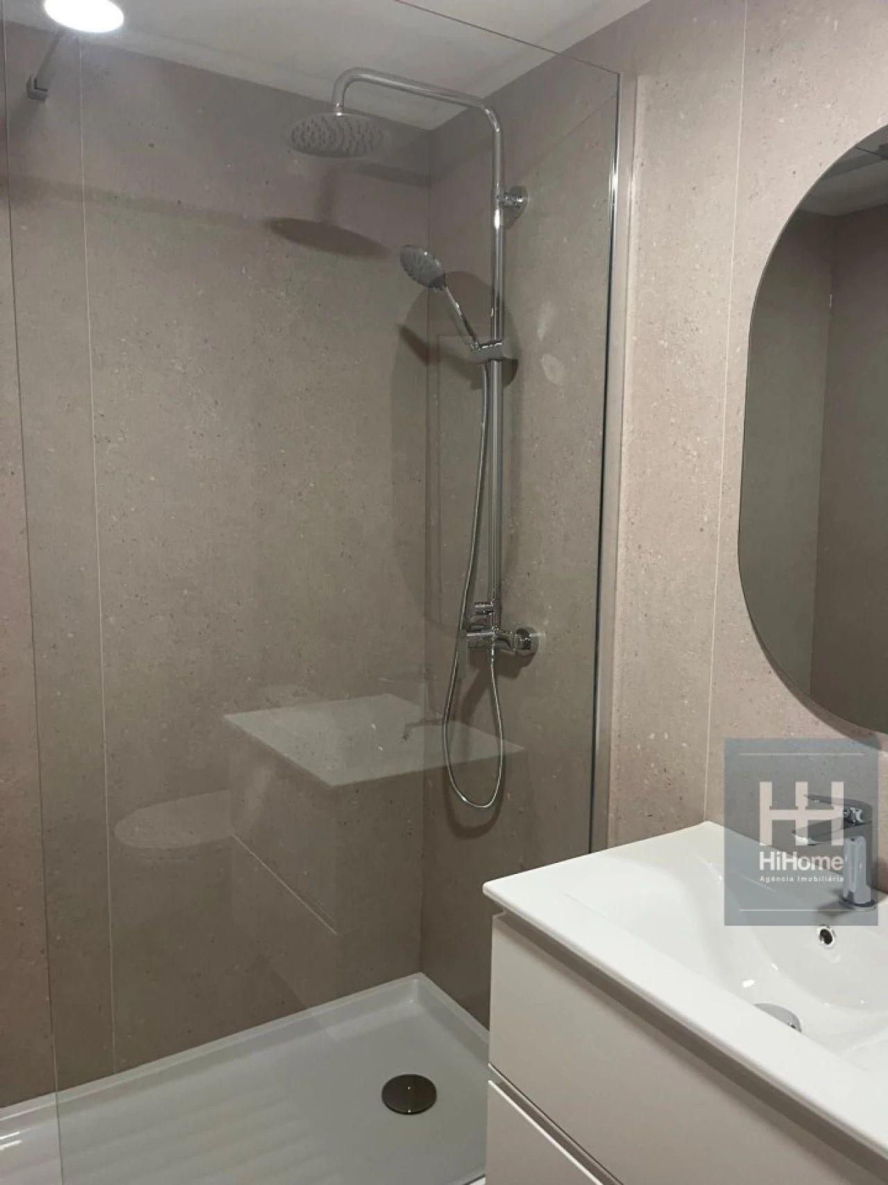 Apartamento T2 para Venda em Funchal (Se) Foto 7