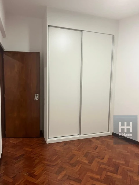 Apartamento T2 para Venda em Funchal (Se)