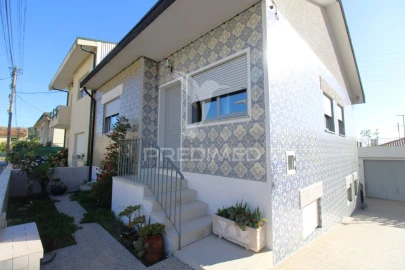 Moradia T4 para Venda em Ermesinde