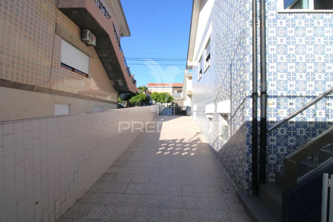 Moradia T4 para Venda em Ermesinde Foto 4