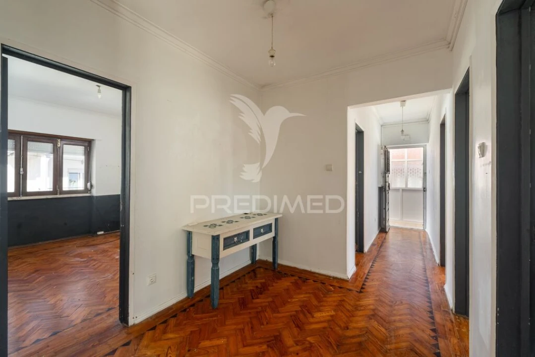 Moradia T6 para Venda em Camarate, Unhos e Apelação Foto 14