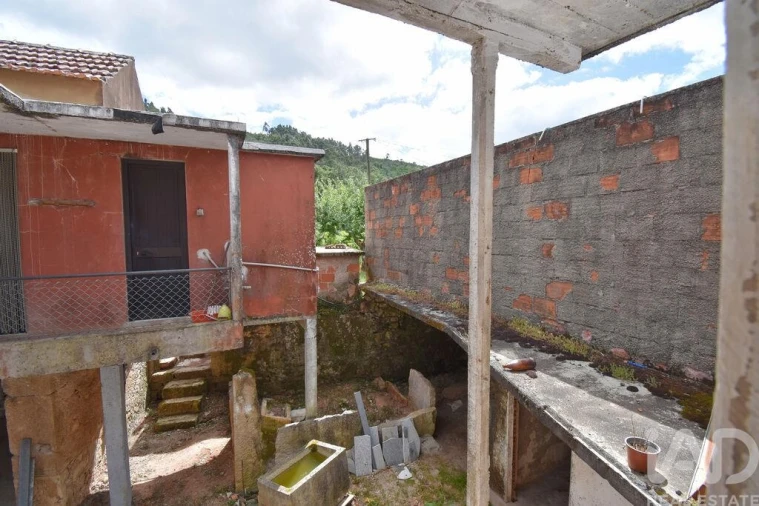 Moradia T4 para Venda em São Miguel, Santa Eufémia e Rabaçal Foto 11