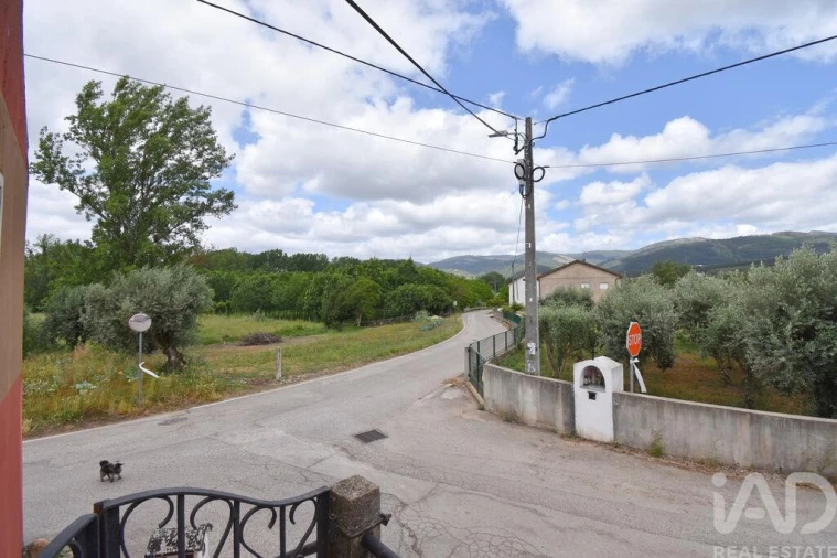 Moradia T4 para Venda em São Miguel, Santa Eufémia e Rabaçal Foto 5