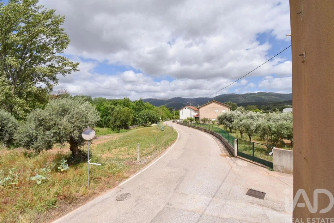 Moradia T4 para Venda em São Miguel, Santa Eufémia e Rabaçal Foto 13
