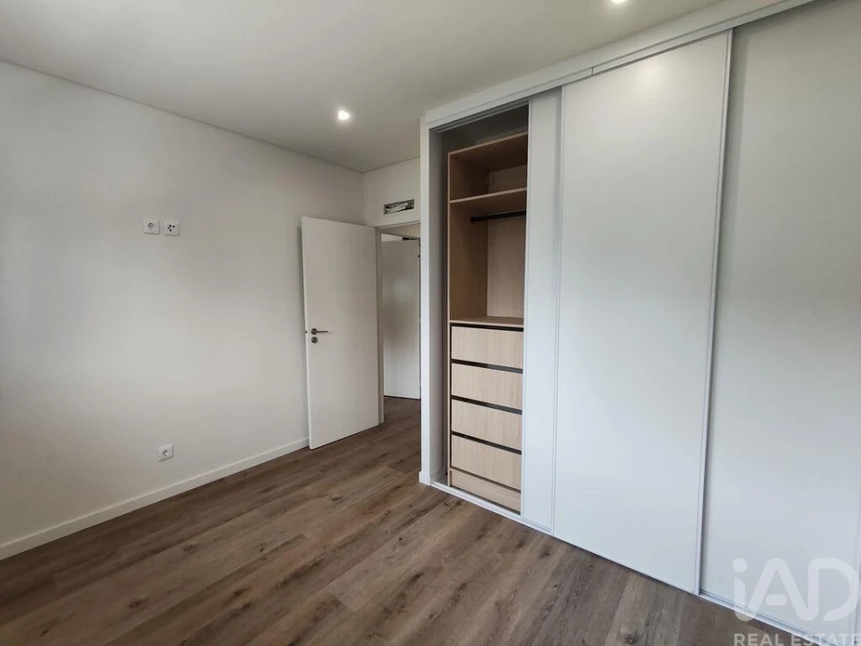 Apartamento T2 para Arrendamento em Perafita, Lavra e Santa Cruz do Bispo Foto 20