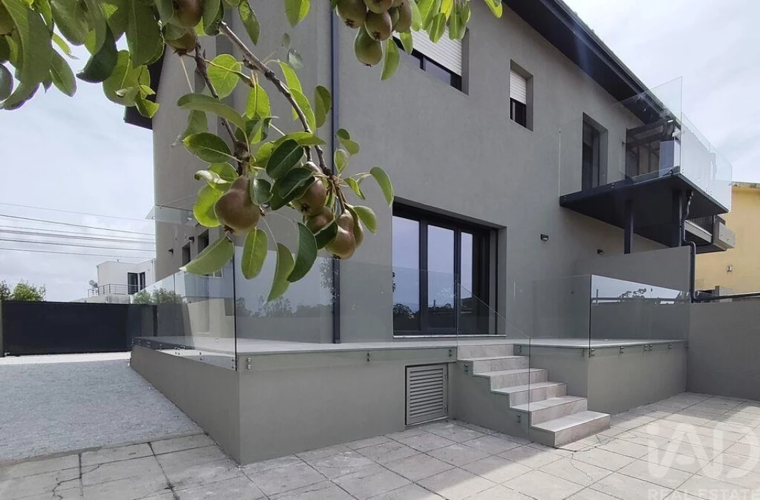 Apartamento T2 para Arrendamento em Perafita, Lavra e Santa Cruz do Bispo Foto 3