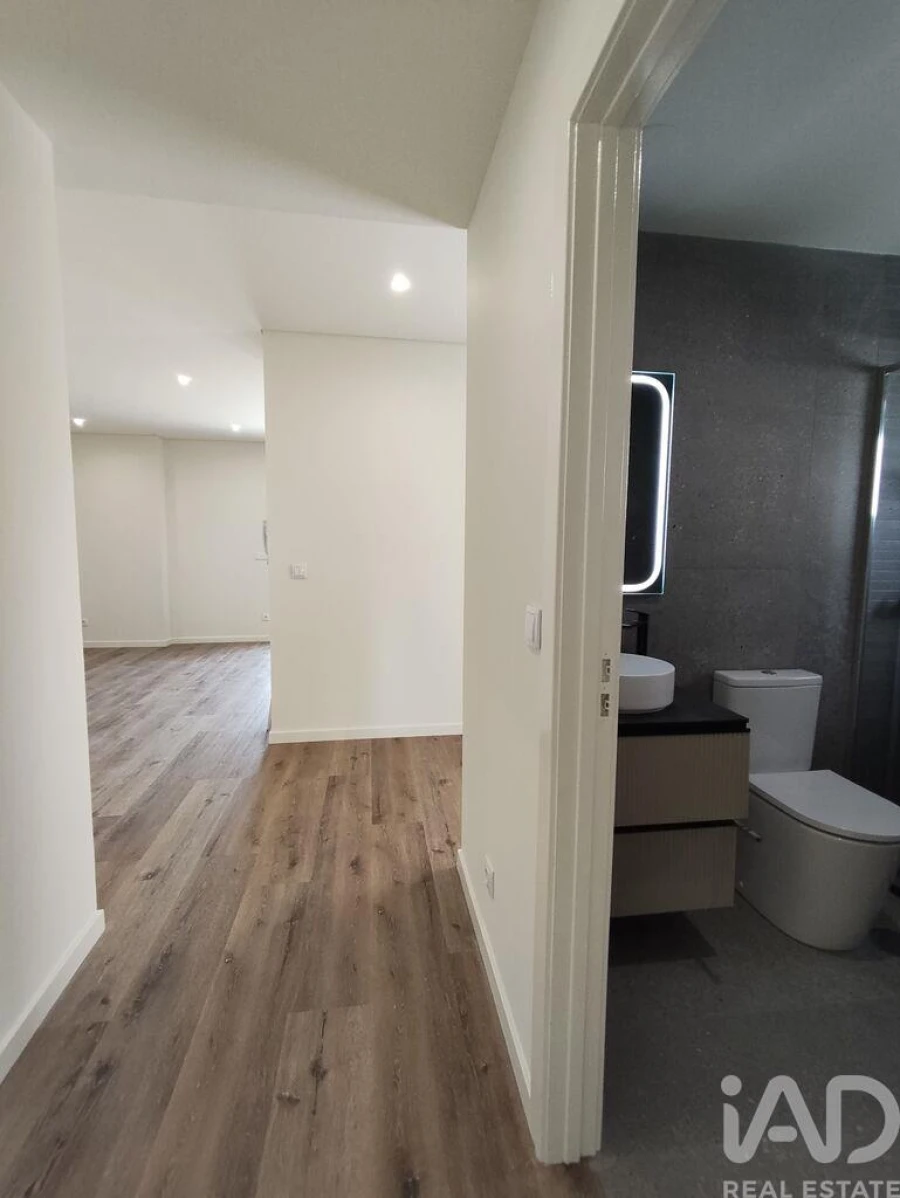 Apartamento T2 para Arrendamento em Perafita, Lavra e Santa Cruz do Bispo Foto 10