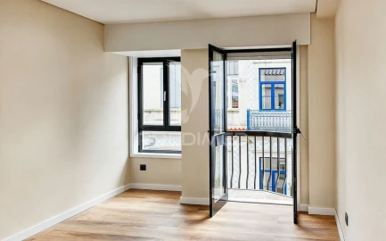 Apartamento T1 para Venda em Lordelo do Ouro e Massarelos