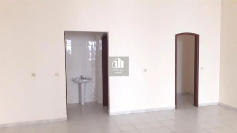 Loja para Venda em Cacém e São Marcos