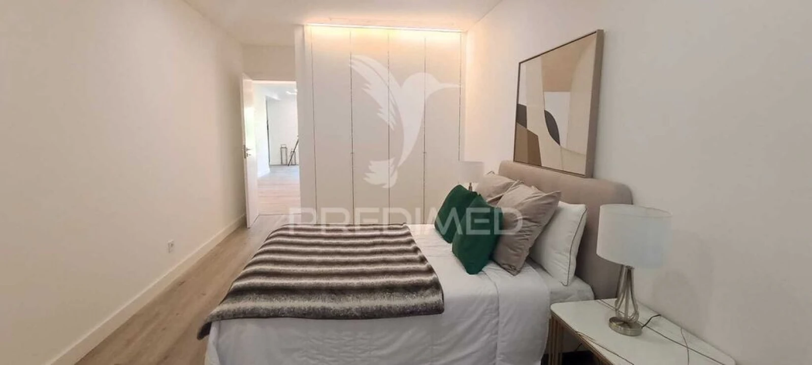 Apartamento T3 para Venda em Benfica Foto 4