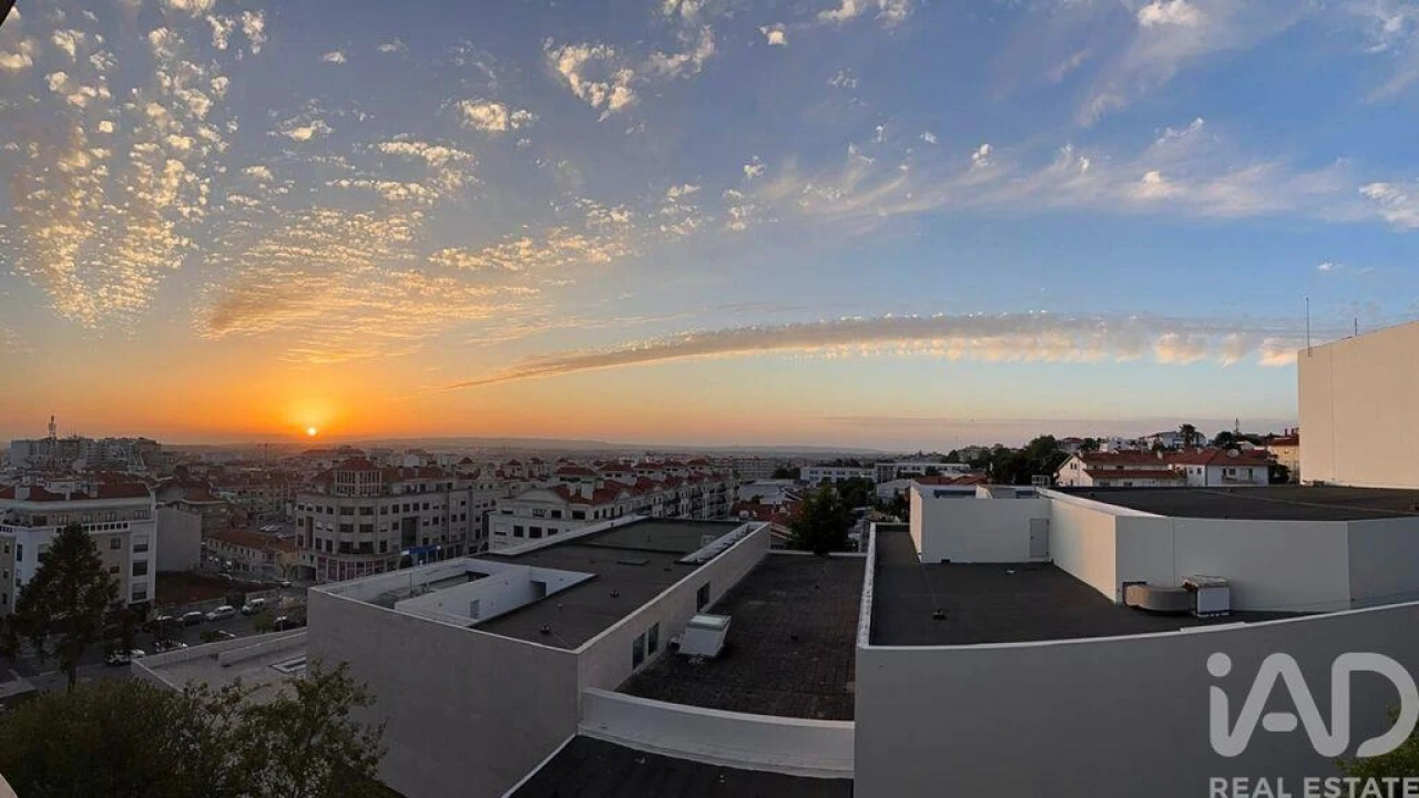 Apartamento T4 para Venda em Nossa Senhora do Pópulo, Coto e São Gregório Foto 2