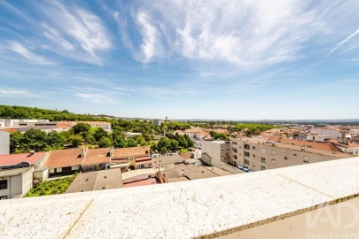 Apartamento T4 para Venda em Nossa Senhora do Pópulo, Coto e São Gregório