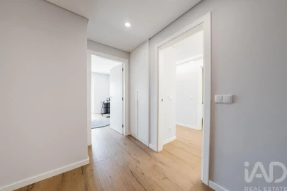Apartamento T4 para Venda em Nossa Senhora do Pópulo, Coto e São Gregório