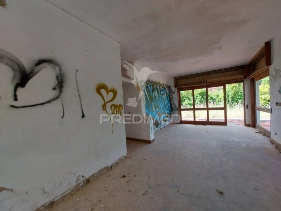 Moradia T3 para Venda em Albufeira e Olhos de Água Foto 15