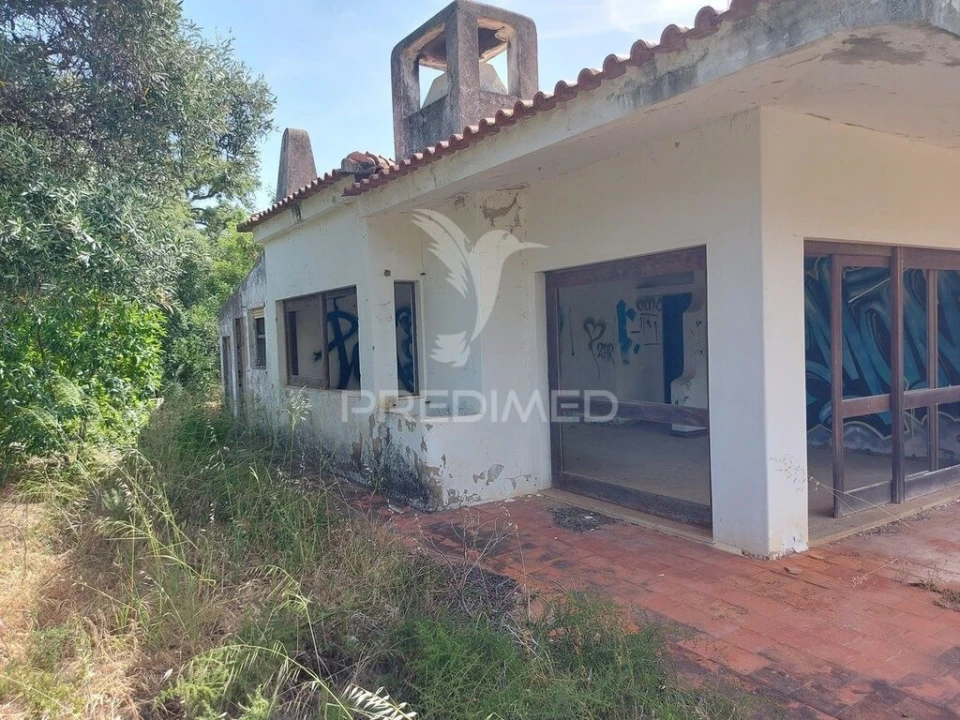 Moradia T3 para Venda em Albufeira e Olhos de Água Foto 6