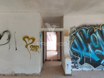 Moradia T3 para Venda em Albufeira e Olhos de Água