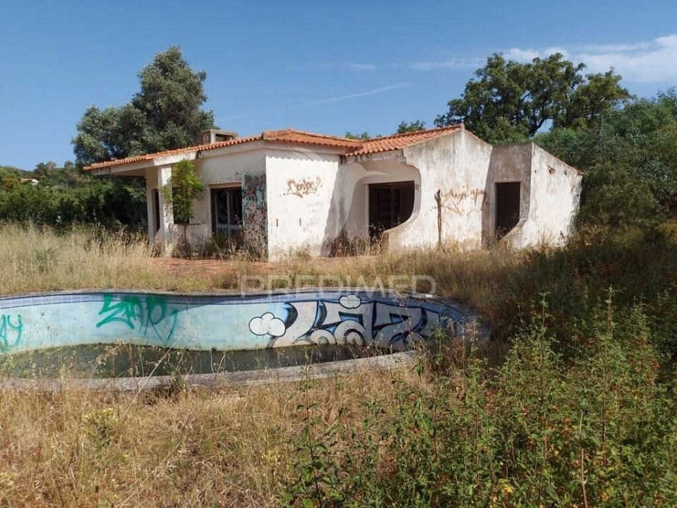 Moradia T3 para Venda em Albufeira e Olhos de Água Foto 9