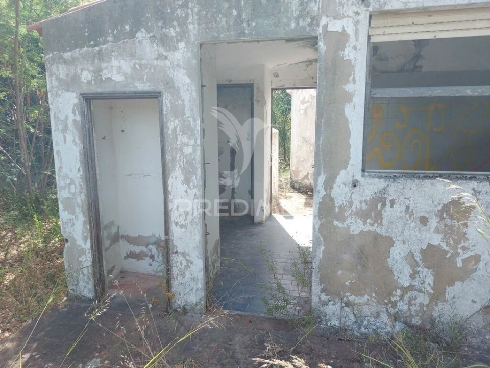 Moradia T3 para Venda em Albufeira e Olhos de Água Foto 4