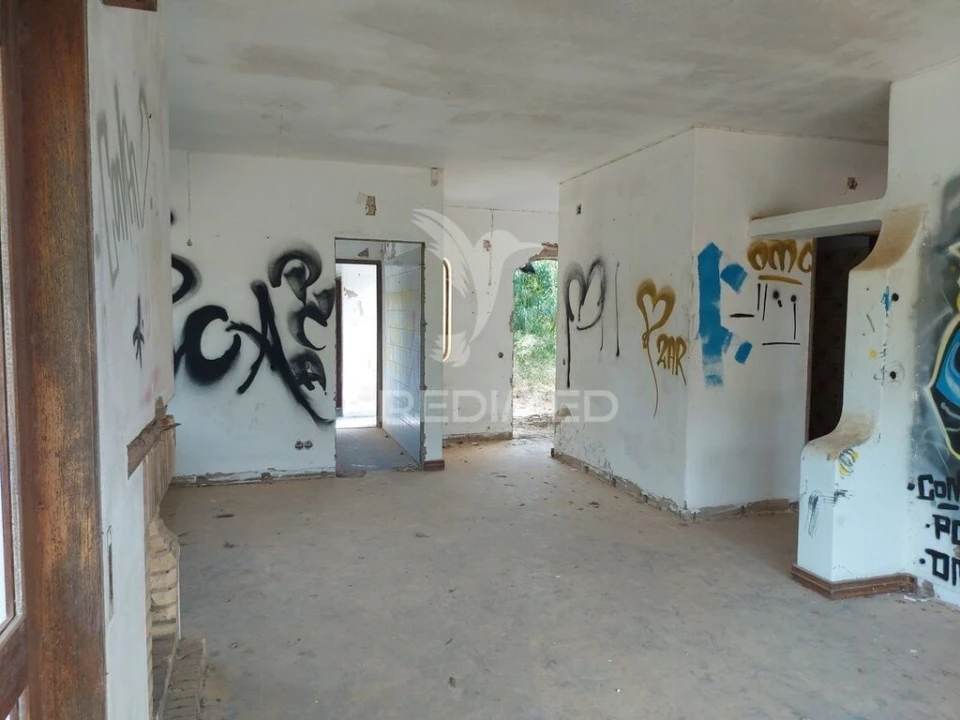 Moradia T3 para Venda em Albufeira e Olhos de Água Foto 16